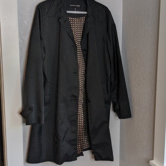 Kenneth Cole black fully lined rain coat jacket - Picture 9 of 16